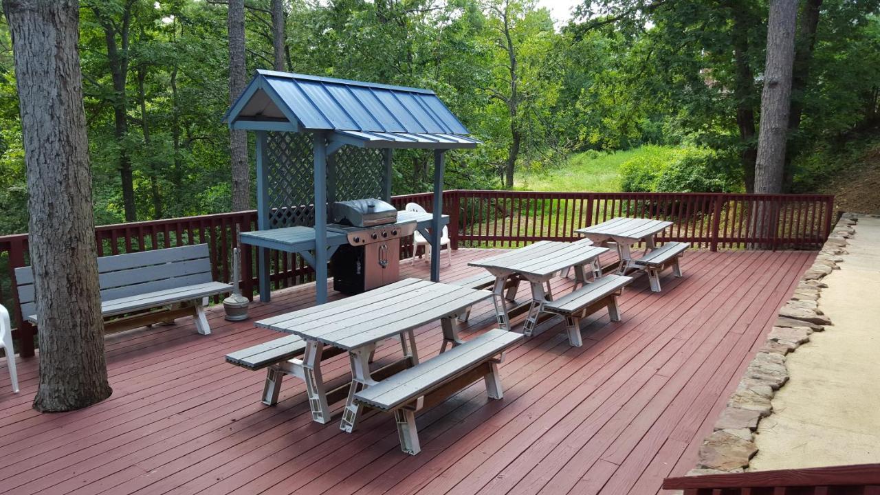 Ozarka Lodge Юрика Спрингс Экстерьер фото