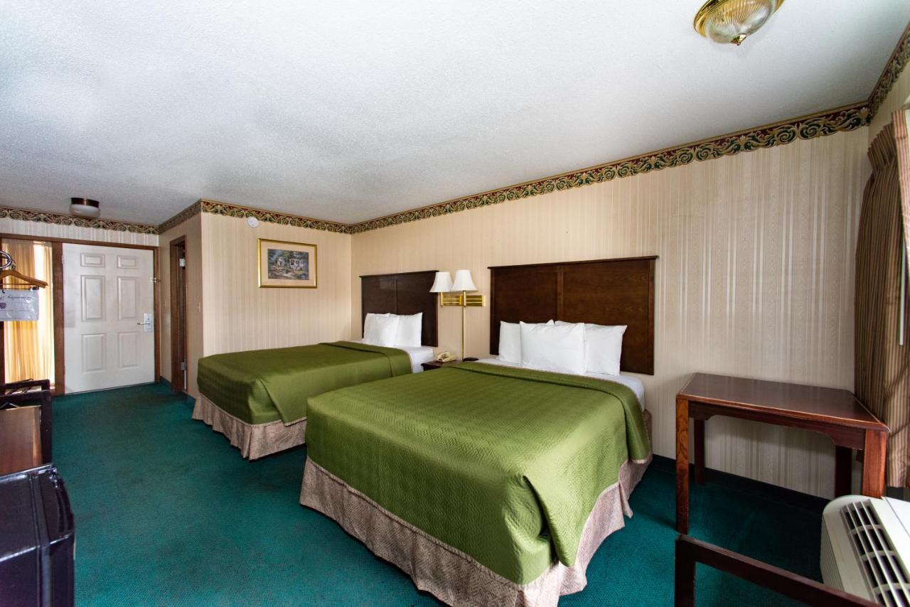 Ozarka Lodge Юрика Спрингс Экстерьер фото