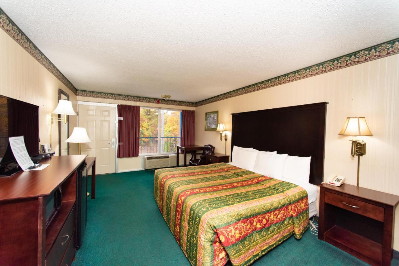 Ozarka Lodge Юрика Спрингс Экстерьер фото